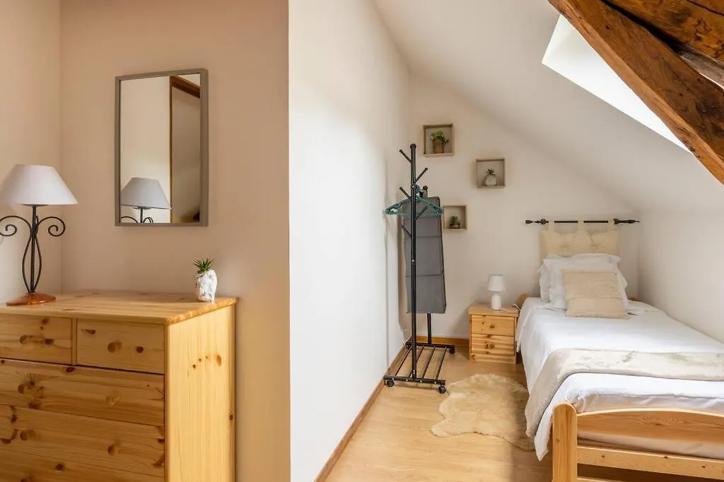 Gite Chez Lilly **** Charmant Et Authentique Frayssinet-le-Gélat 0*,  Frankreich